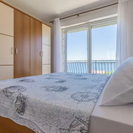 Διαμέρισμα Hundefreundliches Nur 300 Meter Zum Mit Meerblick, Bbq Crikvenica